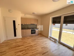 Pronájem bytu 1+kk, Dobřichovice, Pražská, 35 m2
