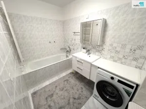 Pronájem bytu 2+kk, Praha - Jinonice, U kříže, 63 m2