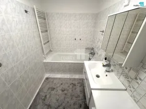 Pronájem bytu 2+kk, Praha - Jinonice, U kříže, 63 m2