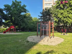 Pronájem bytu 3+1, Hradec Králové, Na Kotli, 55 m2