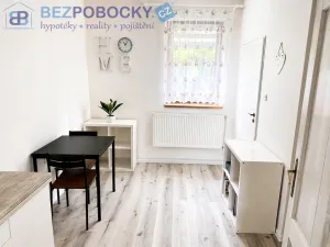 Prodej rodinného domu, Kladruby nad Labem, 188 m2