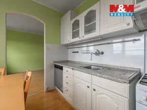Prodej bytu 3+1, Praha - Kobylisy, Košťálkova, 66 m2
