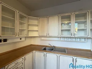 Prodej bytu 3+1, Týn nad Vltavou, Komenského, 64 m2