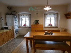 Prodej rodinného domu, Svratka, Libušina, 200 m2