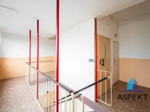 Pronájem bytu 2+kk, Praha - Braník, Novodvorská, 48 m2