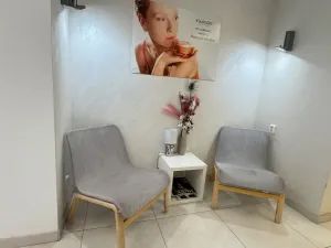Pronájem obchodního prostoru, Praha - Karlín, Křižíkova, 19 m2