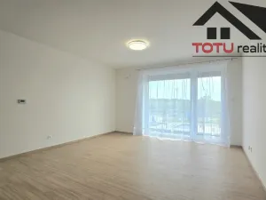 Pronájem bytu 1+kk, Jaroměř, Josefa Šímy, 36 m2