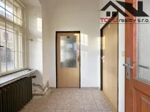 Pronájem obchodního prostoru, Jaroměř, Zdeňka Němečka, 82 m2