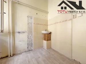 Pronájem obchodního prostoru, Jaroměř, Zdeňka Němečka, 82 m2