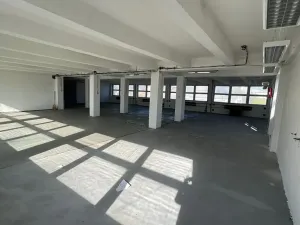 Pronájem skladu, Pardubice, Na Spravedlnosti, 258 m2