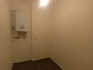 Pronájem bytu 2+1, Praha - Libeň, Sokolovská, 89 m2