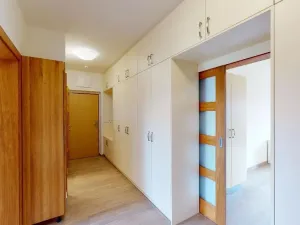 Pronájem bytu 3+kk, Beroun, Na Veselou, 70 m2