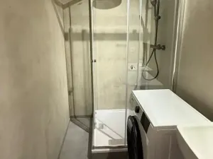 Pronájem bytu 2+kk, Praha - Kobylisy, Rajmonova, 51 m2