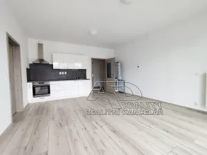 Pronájem bytu 2+kk, České Budějovice, Na Zlaté stoce, 46 m2