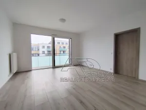 Pronájem bytu 2+kk, České Budějovice, Na Zlaté stoce, 46 m2