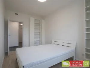 Pronájem bytu 2+kk, Praha, Strančická, 54 m2