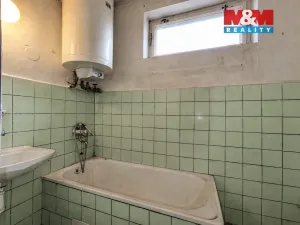 Prodej bytu 3+1, Studený, 70 m2