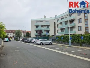 Pronájem bytu 2+kk, Praha, Na Křtině, 64 m2