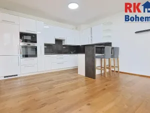 Pronájem bytu 2+kk, Praha, Na Křtině, 64 m2