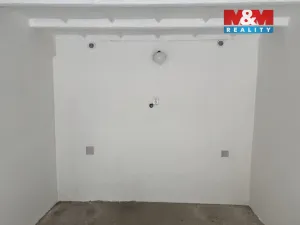 Prodej garáže, Hlinsko, Poličská, 16 m2