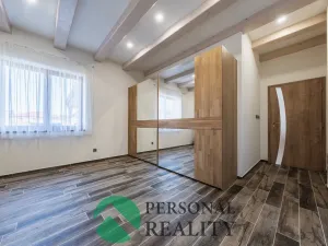 Prodej rodinného domu, Háje, 256 m2