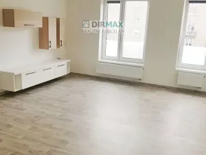 Pronájem bytu 1+kk, Plzeň - Lobzy, Koterovská, 43 m2