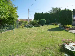 Prodej rodinného domu, Hostín, 204 m2