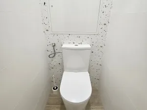 Pronájem bytu 2+1, Praha, Šantrochova, 59 m2