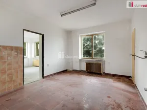 Prodej rodinného domu, Výrov - Hadačka, 280 m2