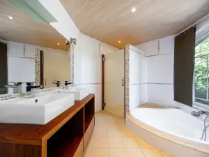 Prodej vily, Praha - Radotín, Na Viničkách, 245 m2