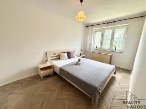 Prodej bytu 2+1, Sklené, 49 m2