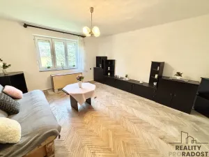 Prodej bytu 2+1, Sklené, 49 m2