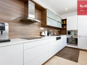 Prodej bytu 3+1, Opava, Pekařská, 68 m2