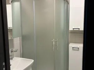 Pronájem bytu 2+kk, Praha - Kobylisy, Třeboradická, 45 m2