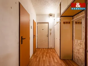 Prodej bytu 2+1, Aš, Hlavní, 51 m2