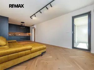 Pronájem bytu 2+kk, Praha - Břevnov, Radimova, 59 m2