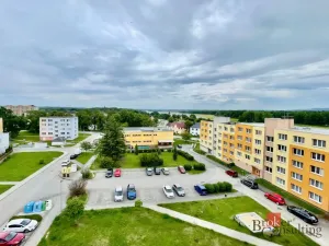 Pronájem bytu 1+1, Zliv, Školní, 43 m2