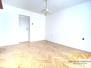 Pronájem bytu 2+1, Hradec Králové, Na Střezině, 55 m2