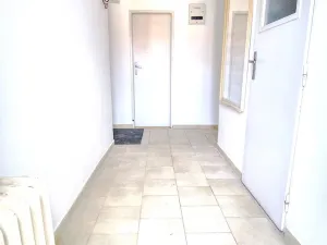 Pronájem bytu 2+1, Hradec Králové, Na Střezině, 55 m2