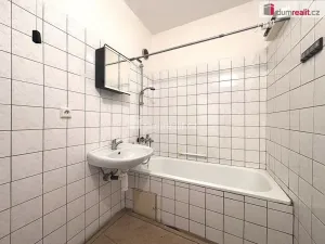 Prodej bytu 2+1, Sokolov, Spartakiádní, 60 m2