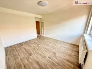 Pronájem bytu 2+1, Praha - Bubeneč, Ve struhách, 67 m2