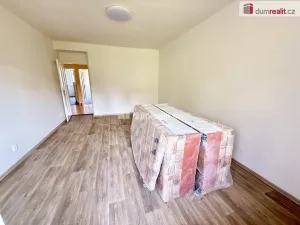 Pronájem bytu 2+1, Praha - Bubeneč, Ve struhách, 67 m2