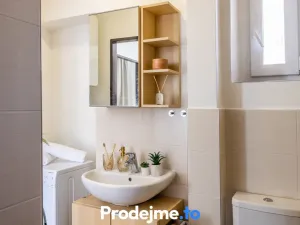 Pronájem bytu 1+1, Praha - Smíchov, Bieblova, 34 m2