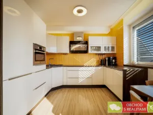 Prodej bytu 2+kk, Praha - Horní Počernice, Studnická, 73 m2