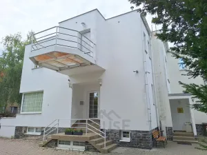 Prodej rodinného domu, Kolín, V Břízách, 280 m2