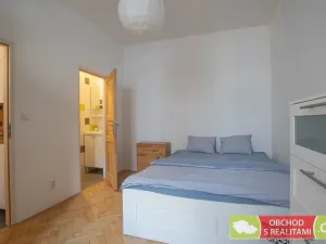 Prodej bytu 2+kk, Praha - Holešovice, U Uranie, 40 m2
