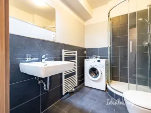 Prodej bytu 1+kk, Praha - Kyje, Sicherova, 33 m2