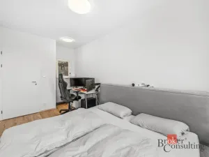 Pronájem bytu 2+kk, Praha - Třebonice, Thomasova, 48 m2