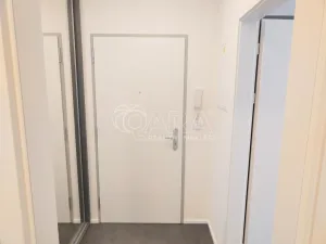 Prodej bytu 1+kk, Praha - Vysočany, Poděbradská, 32 m2