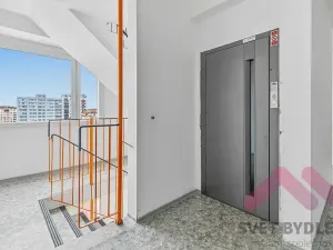 Prodej bytu 1+kk, Praha - Letňany, Ivančická, 34 m2